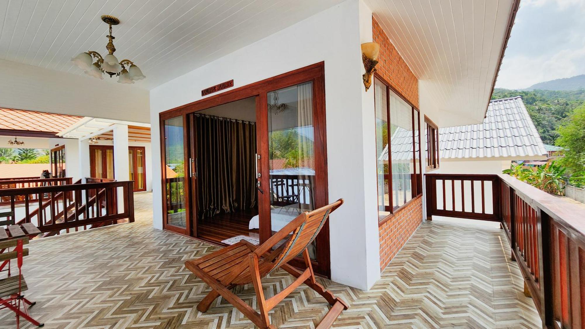 Baan Bhuwann Holiday Apartment Chaloklum Exterior foto